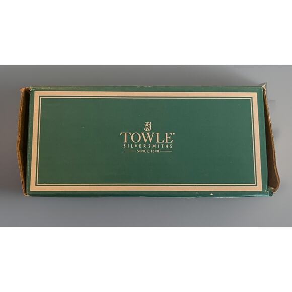 VINTAGE Towle SILVER PLATED DOUBLE HEART SHAPED Trinket JEWELRY BOX 1994 - NEW! - Picture 3 of 6